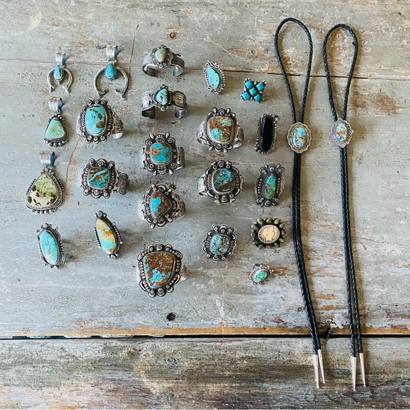 SOLD ♥️ Apache ♥️ Rosella Paxson & Floyd Begay Sterling & Turquoise Pendant - Picture 10 of 10